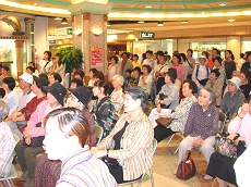 �D�V���t�@�ϋq����������W�܂�܂���